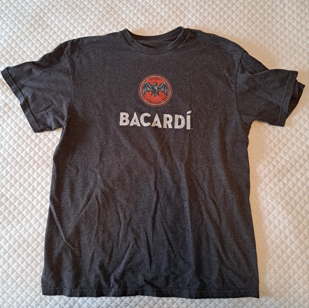 Bacardi Rum Lollapalooza T Shirt Mens Womens Unisex Size Large Gray Bat Logo